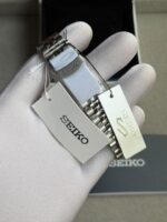 seiko 5 sports gmt "bruce wayne"
