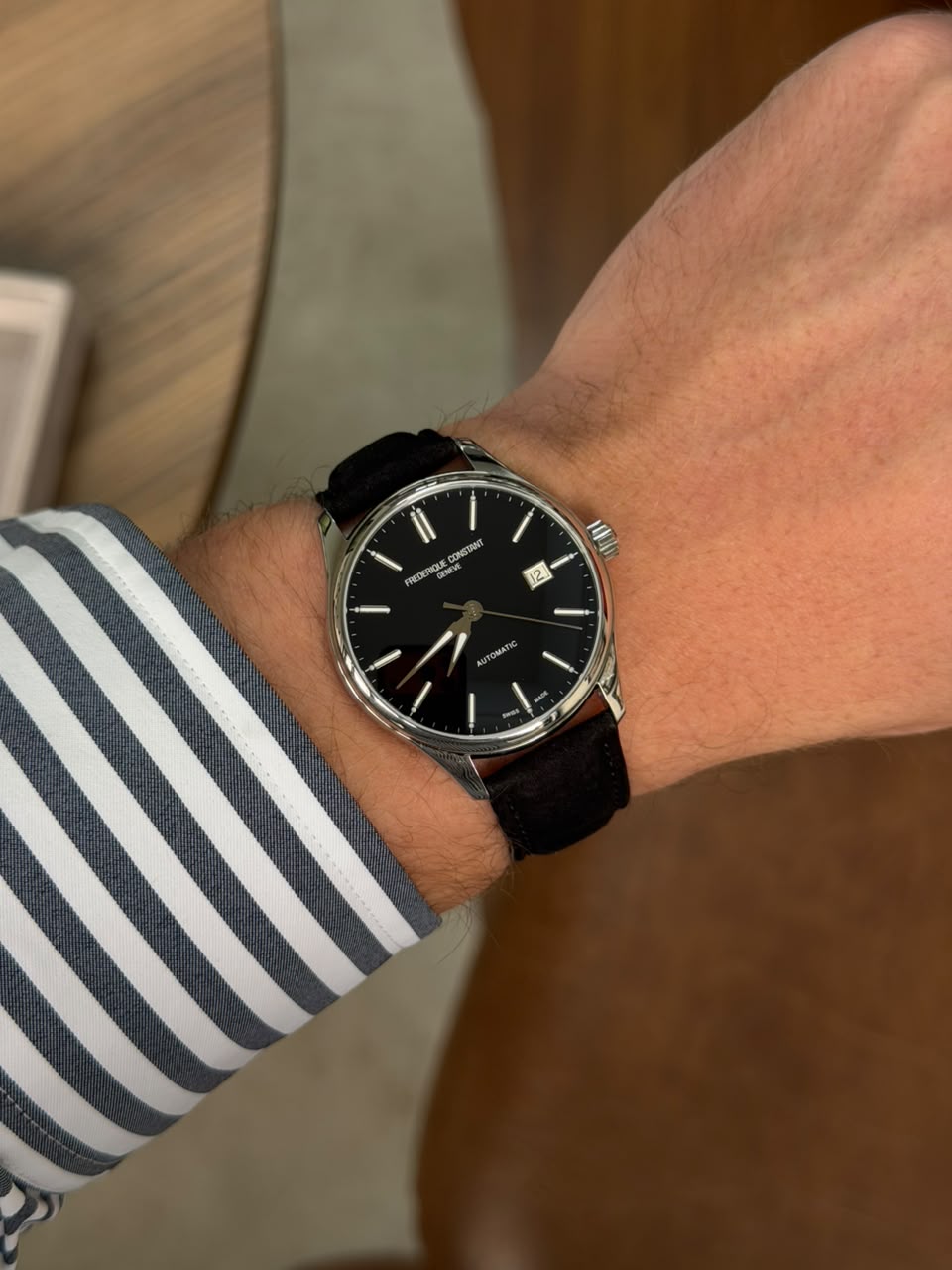 relógio frederique constant classic black automático