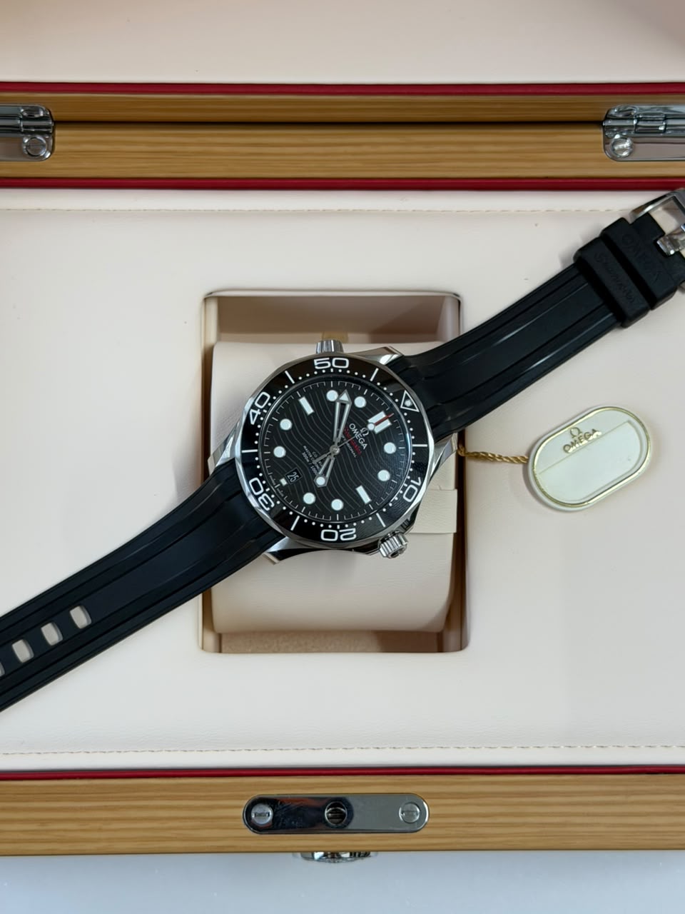 relógio omega seamaster diver 300m black 2023