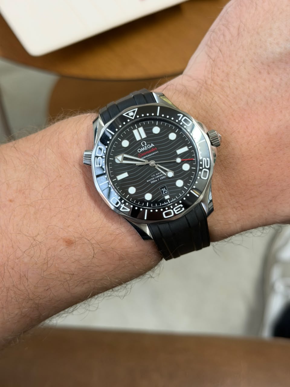 relógio omega seamaster diver 300m black 2023