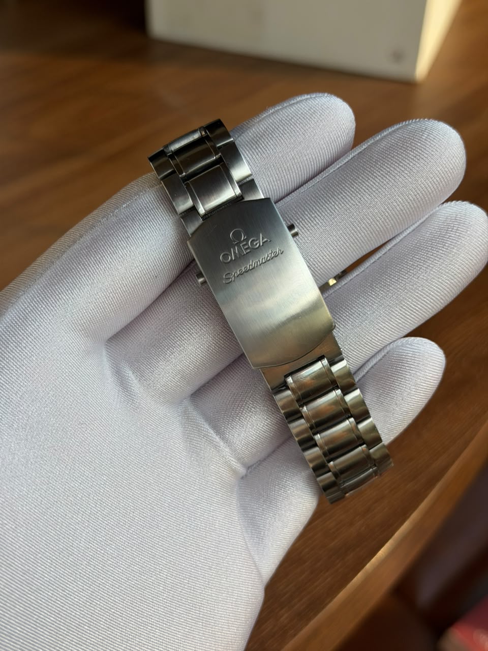 omega speedmaster date automatic silver